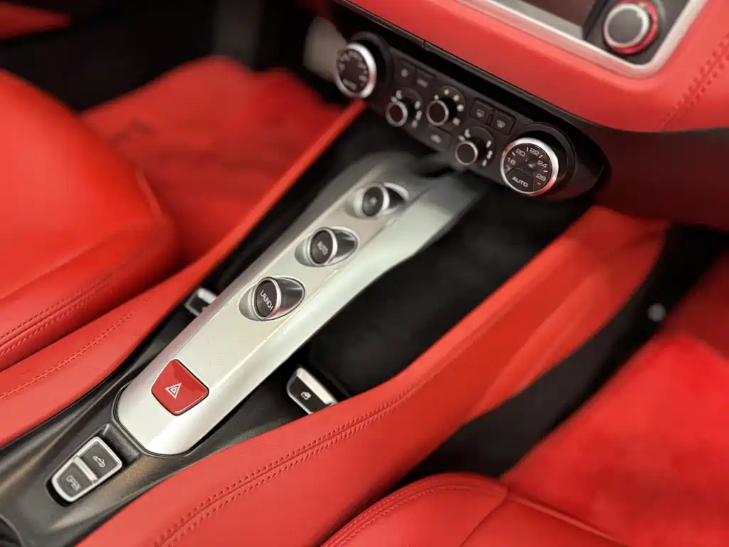 Ferrari California T 2015 — фото 9