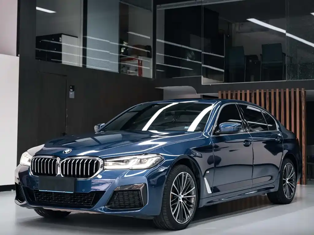 BMW 5 Series 2021