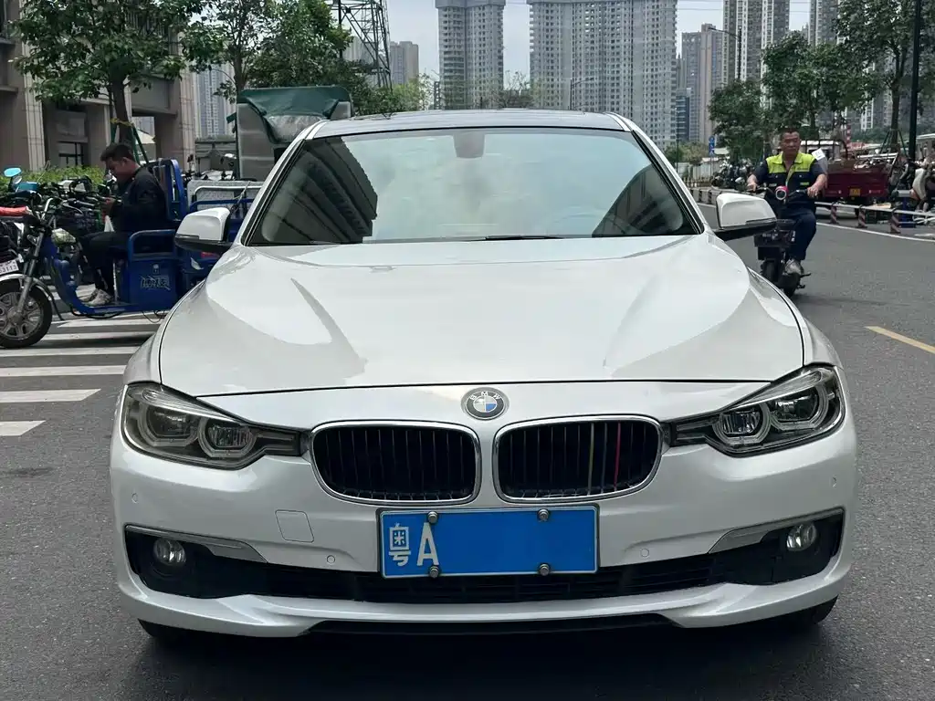 BMW 3 Series 2016 — фото 2