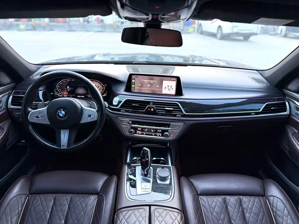 BMW 7 Series 2021 — фото 5