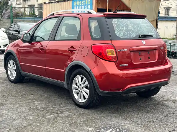 Suzuki Karma 2013