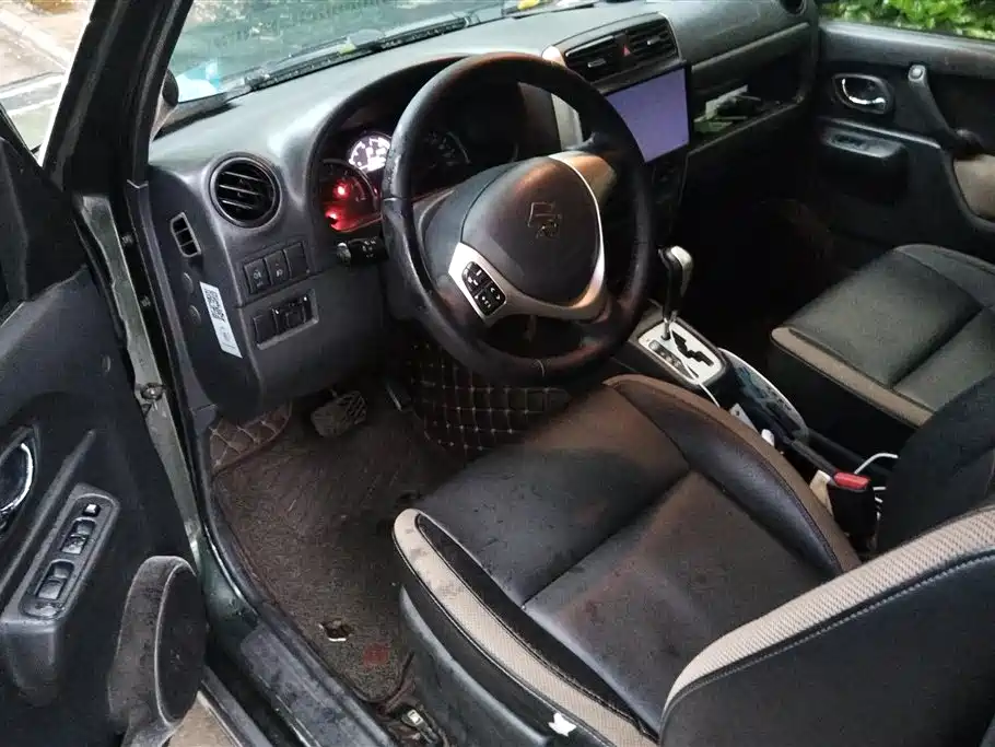 Suzuki Jimny 2015 — фото 9