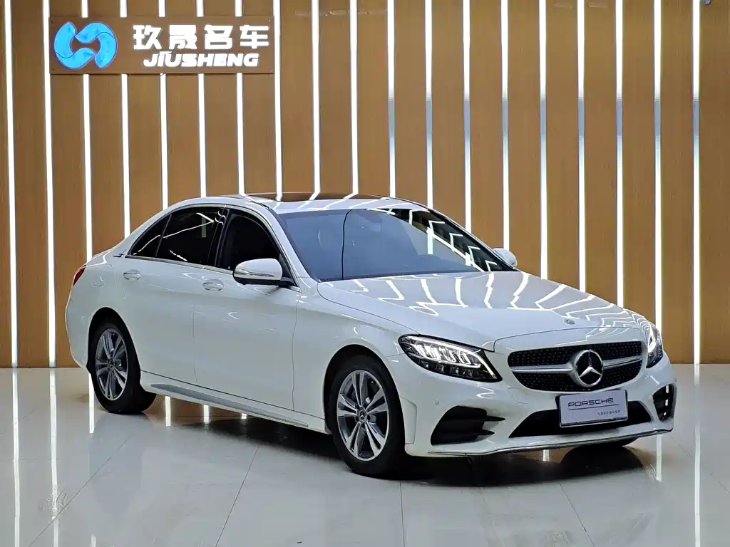 Mercedes-Benz C-Class 2019 — фото 3