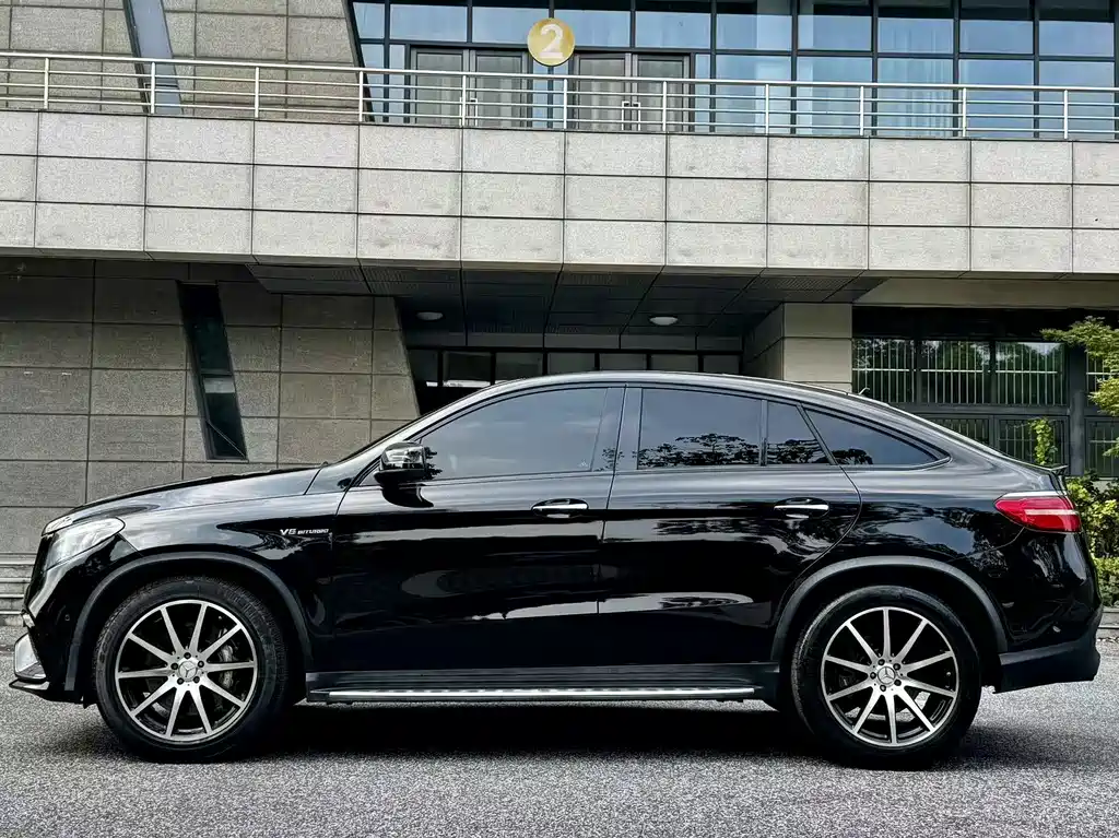 Mercedes-Benz GLE Coupe AMG 2016 — фото 4