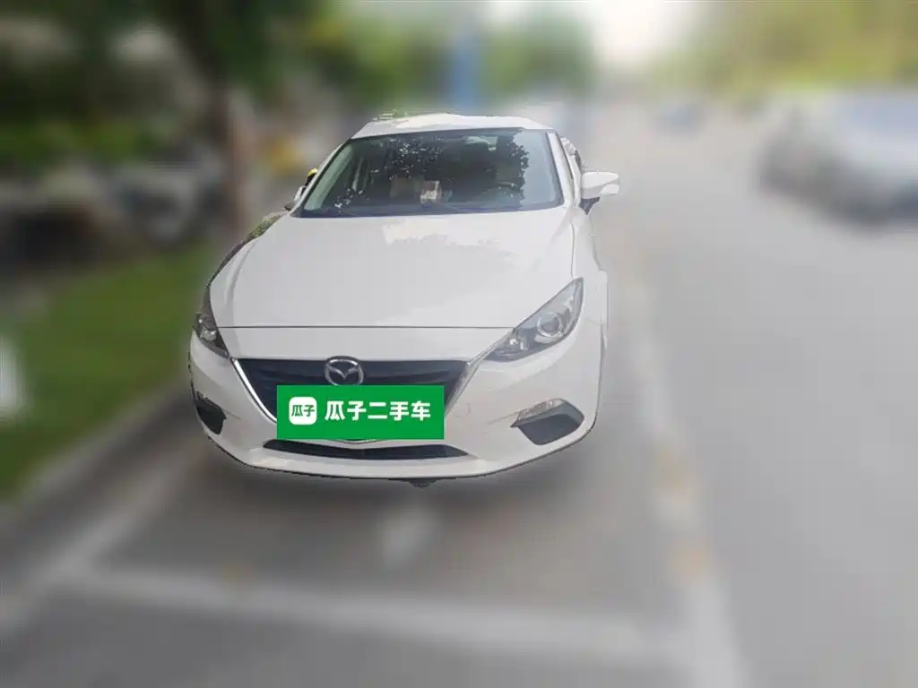 Mazda 3 Axela 2015 — фото 24