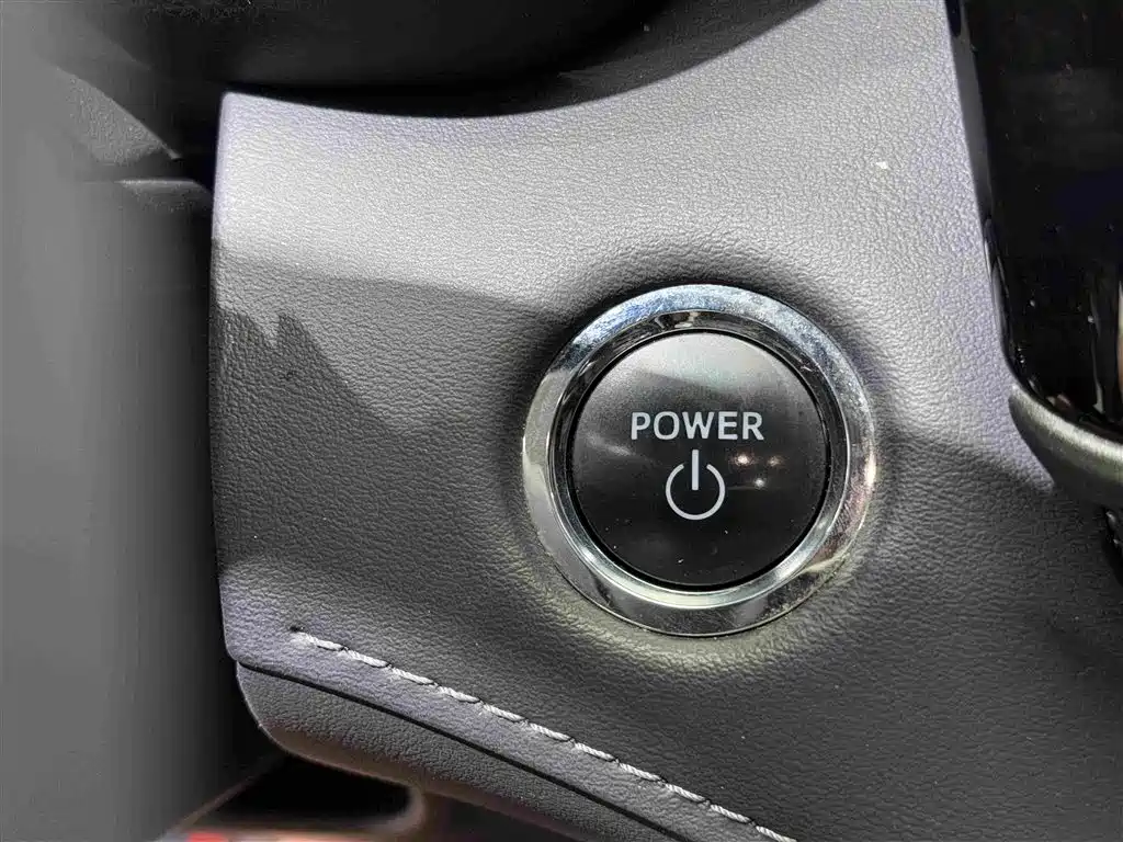Toyota Highlander 2024 — фото 13