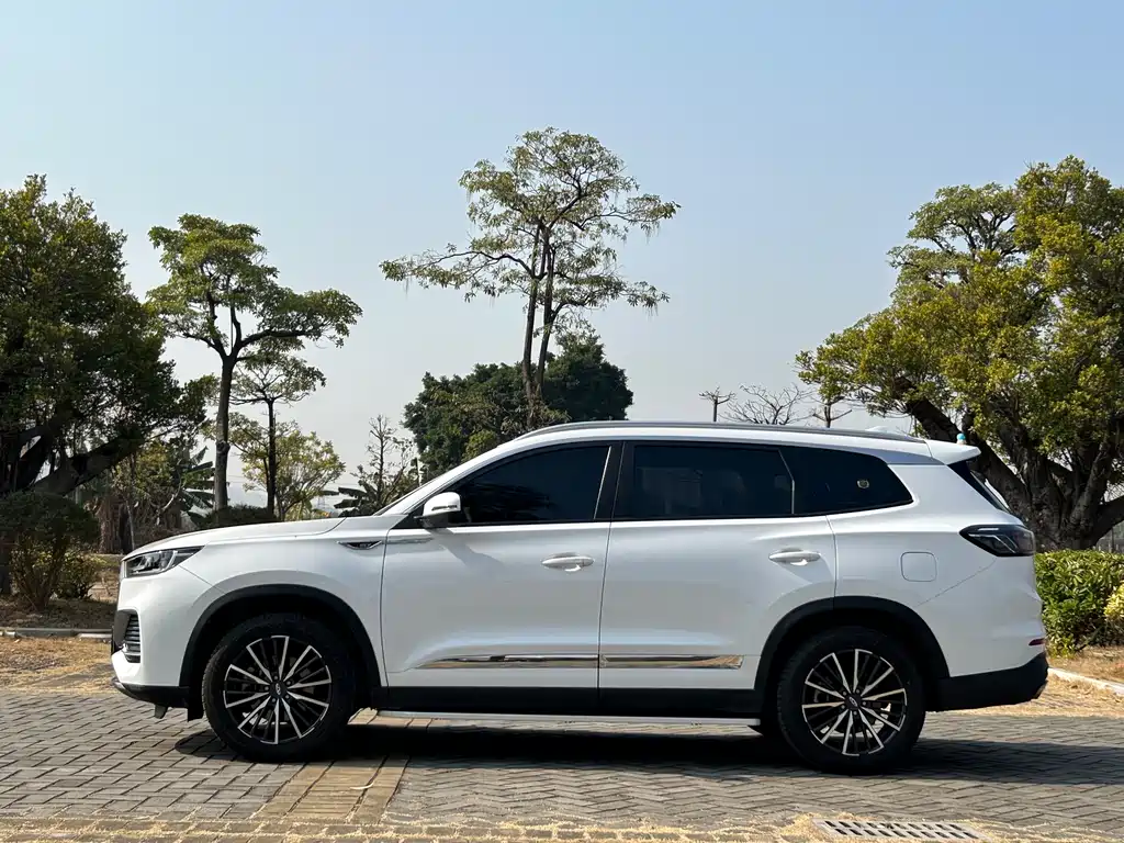 Chery Tiggo 8 PLUS 2022 — фото 16
