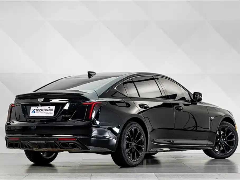 Cadillac CT5 2023 — фото 9