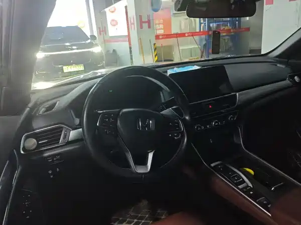 Honda Inspire 2022