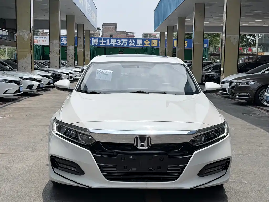 Honda Accord 2021 — фото 2