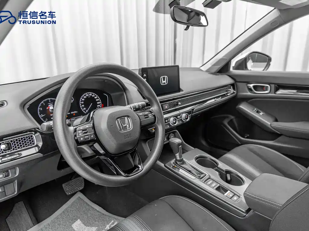 Honda Civic 2023 — фото 11
