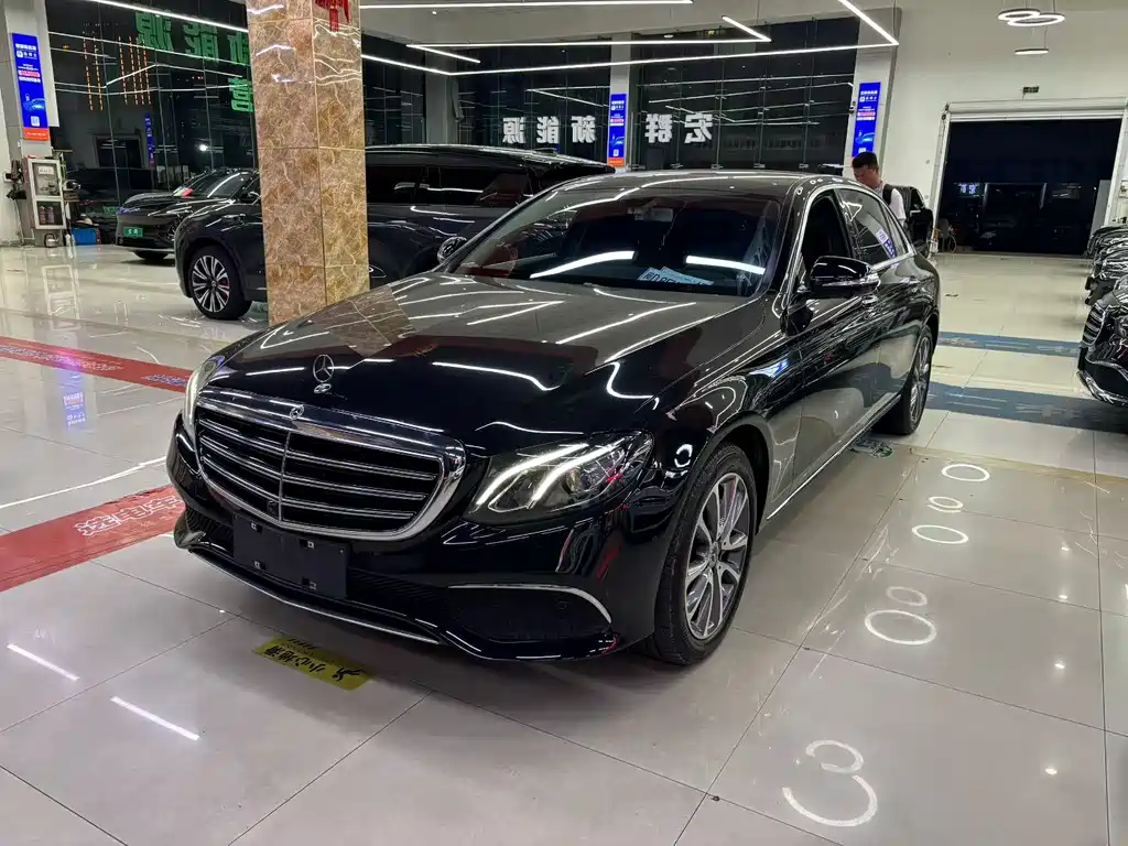Mercedes-Benz E-Class 2019
