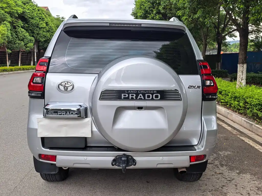 Toyota Prado 2018 — фото 16