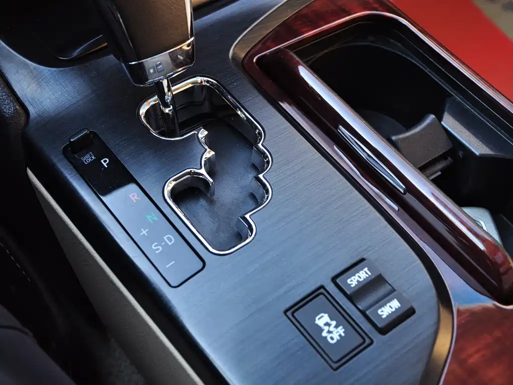 Toyota Crown 2012 — фото 14
