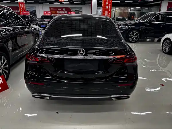 Mercedes-Benz E-Class 2021