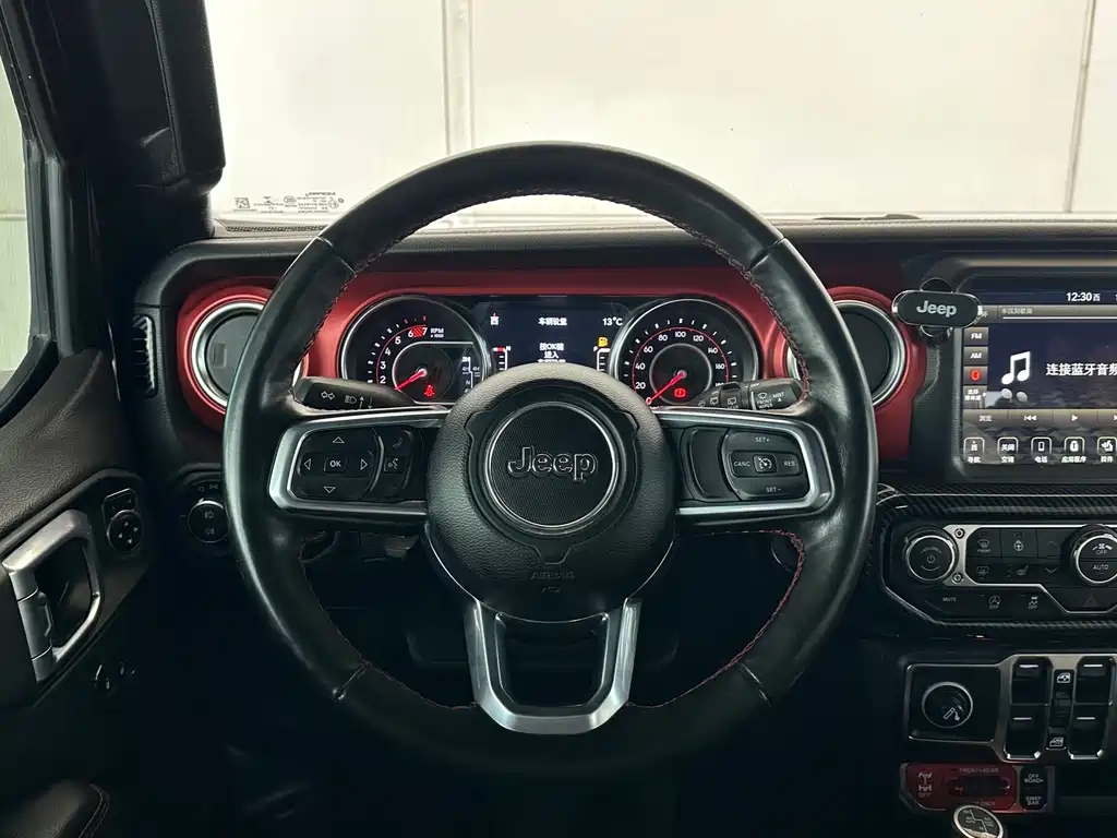Jeep Wrangler 2021 — фото 20