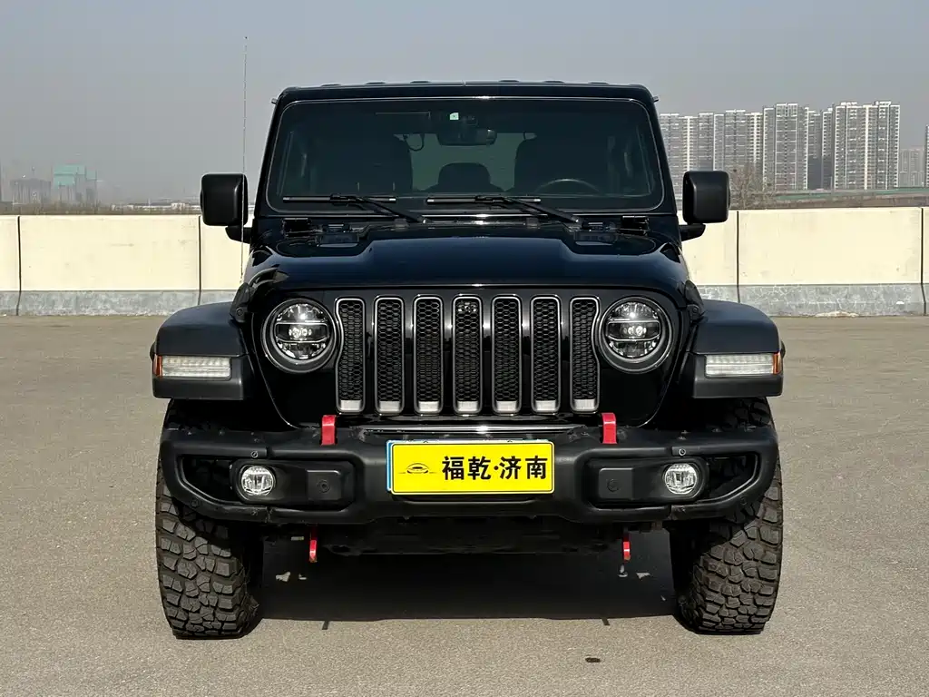 Jeep Wrangler 2021 — фото 2