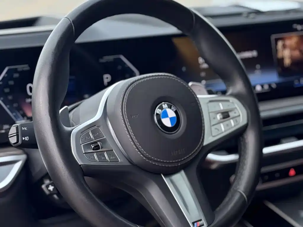 BMW X5 2025 — фото 9