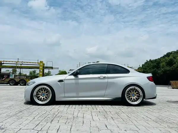 BMW M2 2020