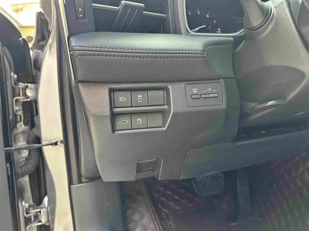 Toyota Avalon 2022 — фото 16