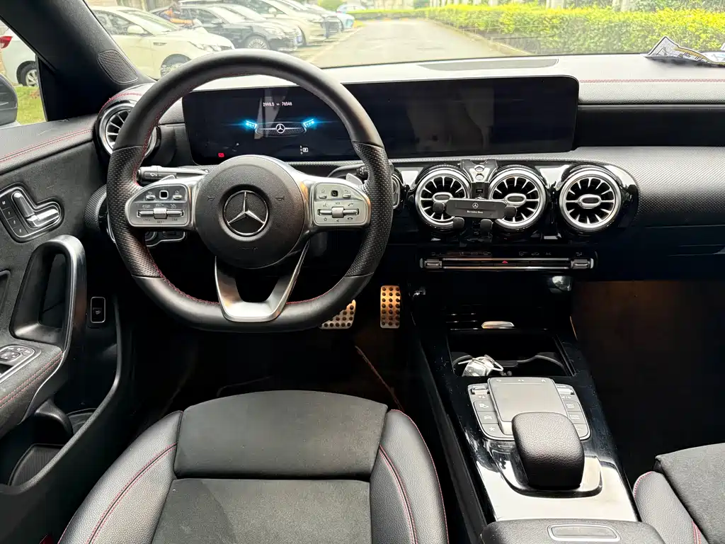 Mercedes-Benz CLA 2021 — фото 12