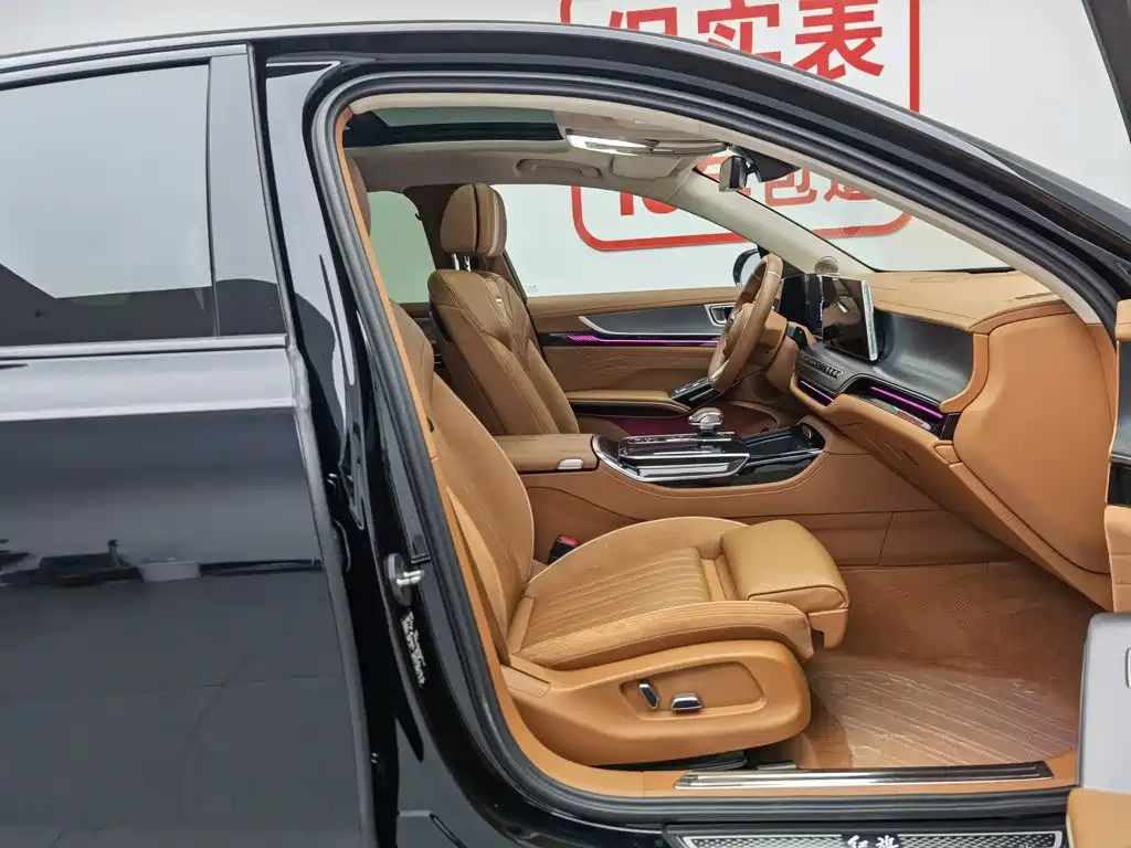 Hongqi H9 2025 — фото 23