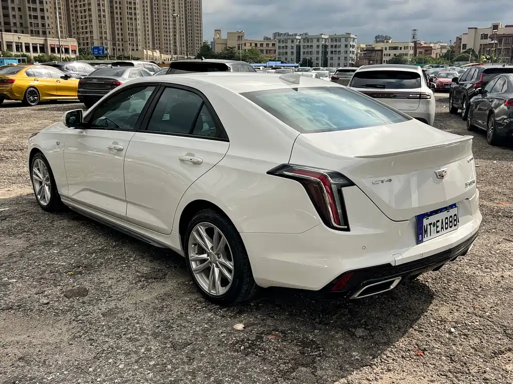 Cadillac CT4 2020 — фото 4