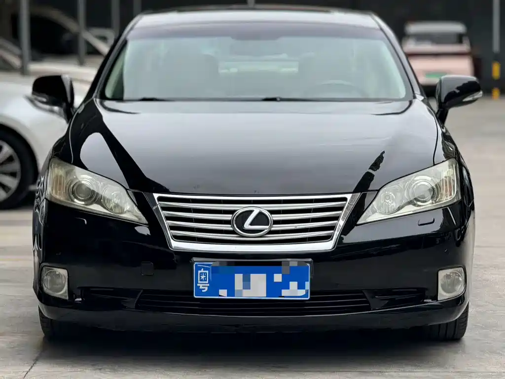 Lexus ES 2010 — фото 2