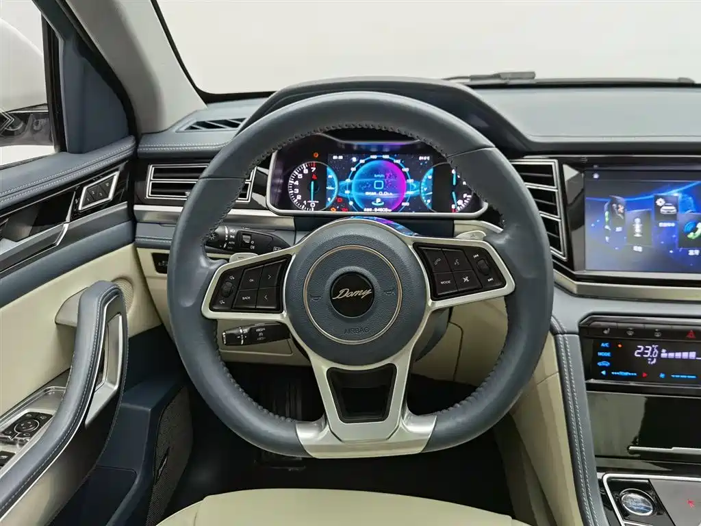 Zotye X7 2018 — фото 11