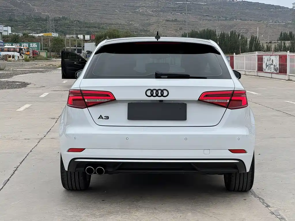 Audi A3 2020 — фото 14