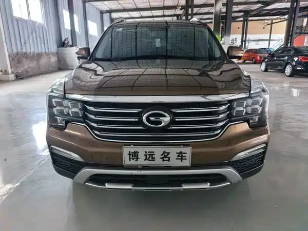 GAC Trumpchi GS8 2017