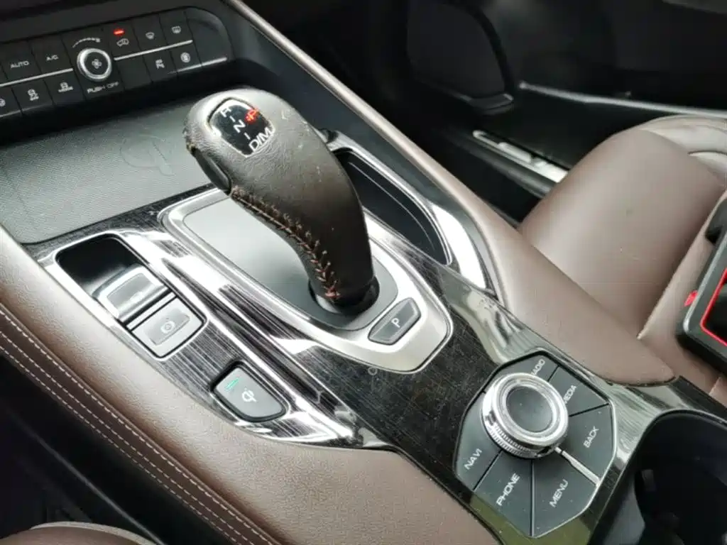 Haval F7 2020 — фото 14
