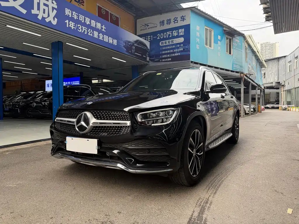 Mercedes-Benz GLC 2021 — фото 1