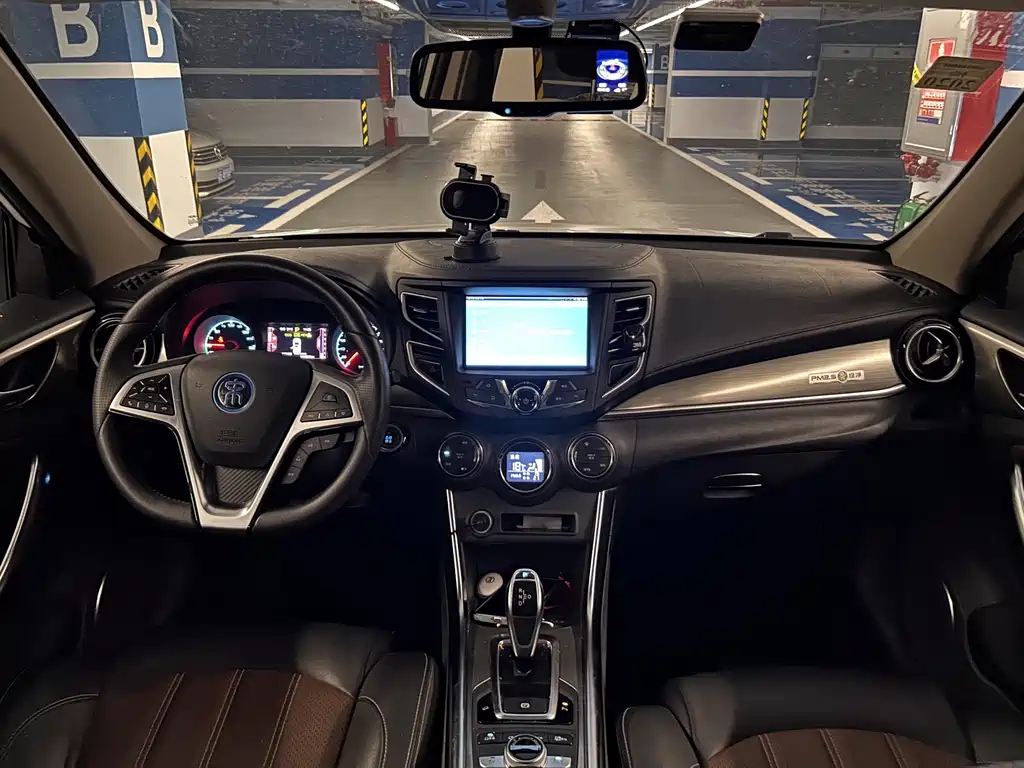 BYD Song New Energy 2018 — фото 9