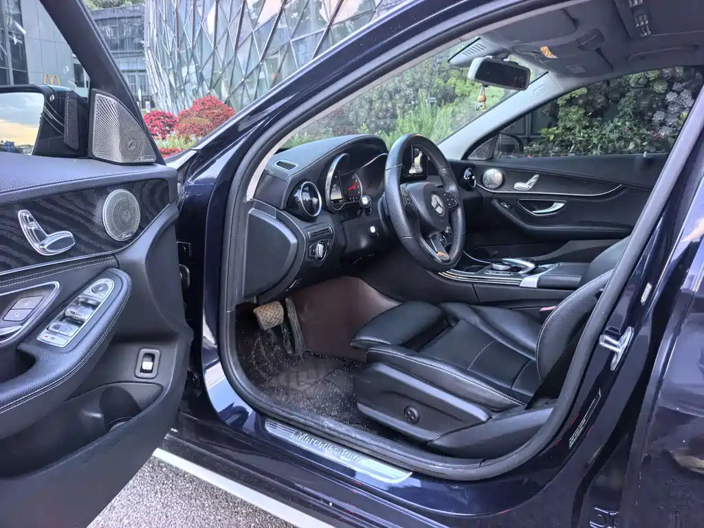 Mercedes-Benz C-Class 2016