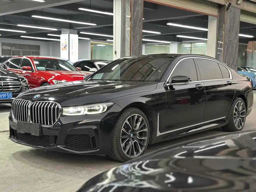 BMW 7 Series 2021 — фото 3