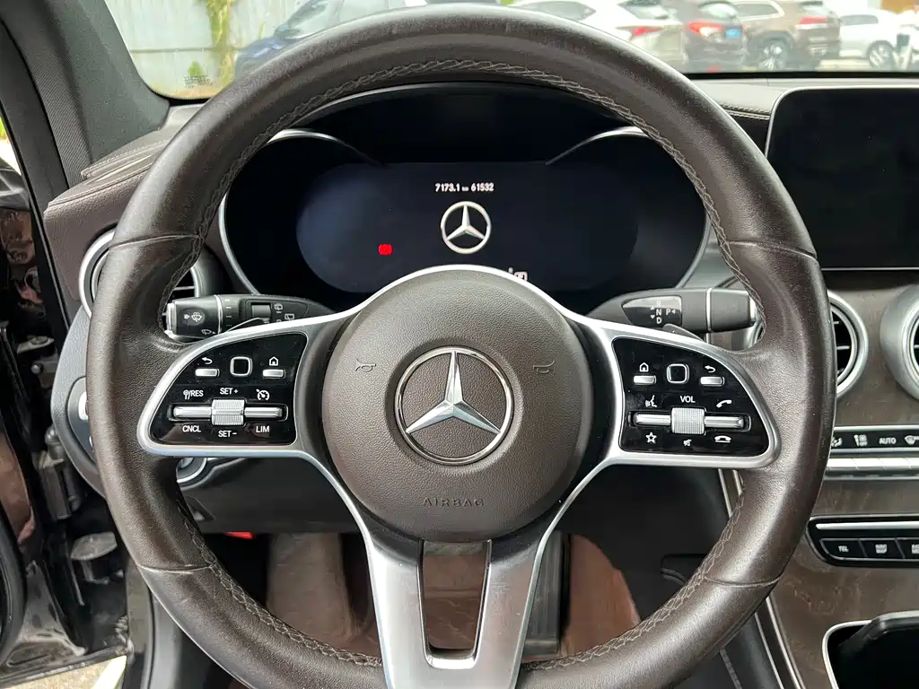Mercedes-Benz GLC 2021 — фото 10