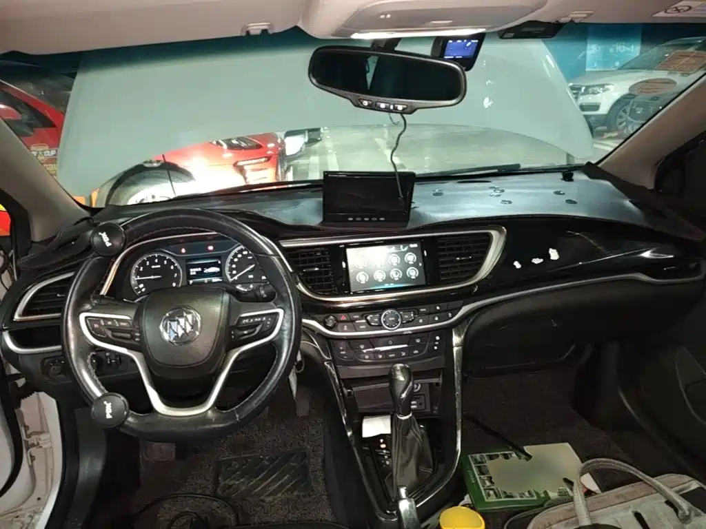 Buick Excelle 2020 — фото 10