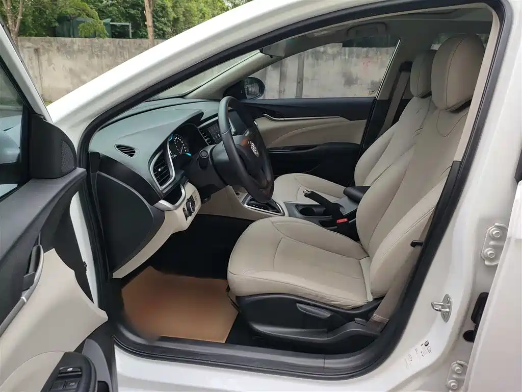 Buick Excelle 2020 — фото 19