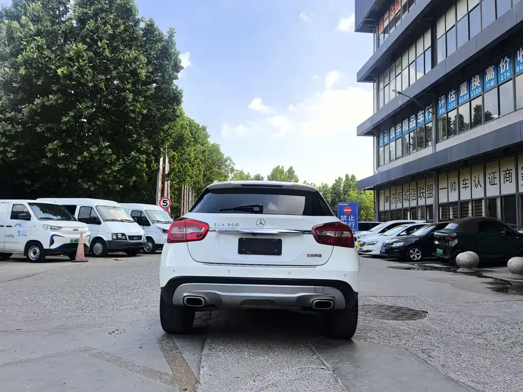 Mercedes-Benz GLA 2016 — фото 5