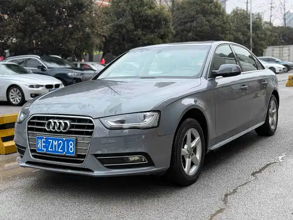 Audi A4L 2013