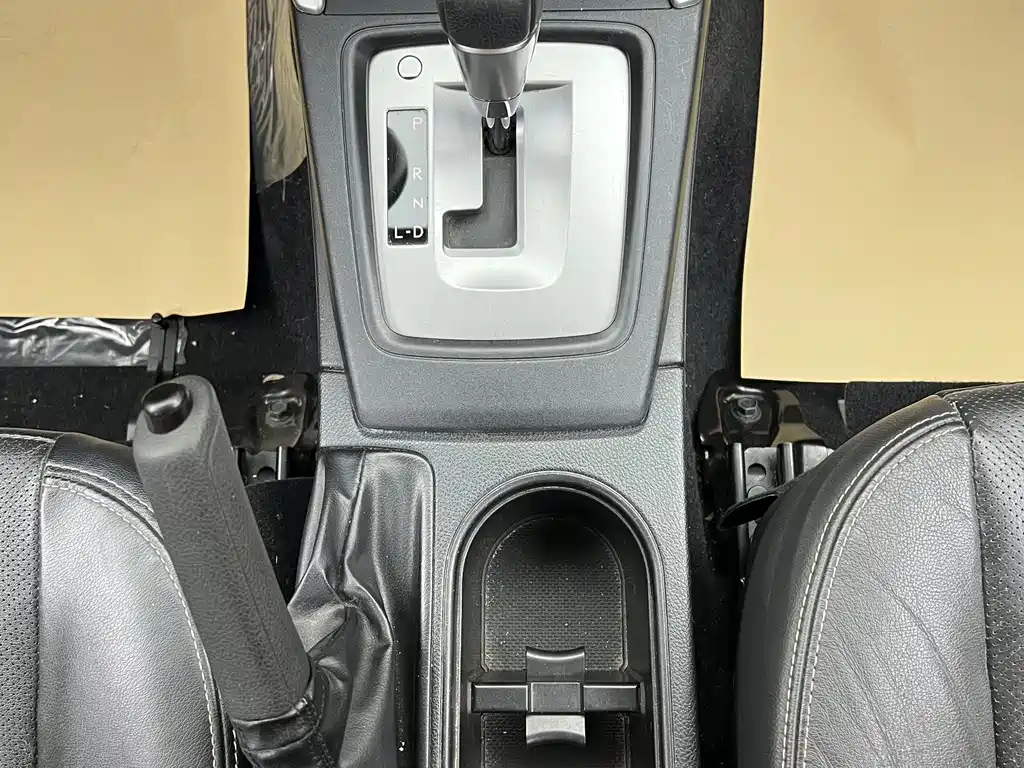 Subaru Forester 2014 — фото 21
