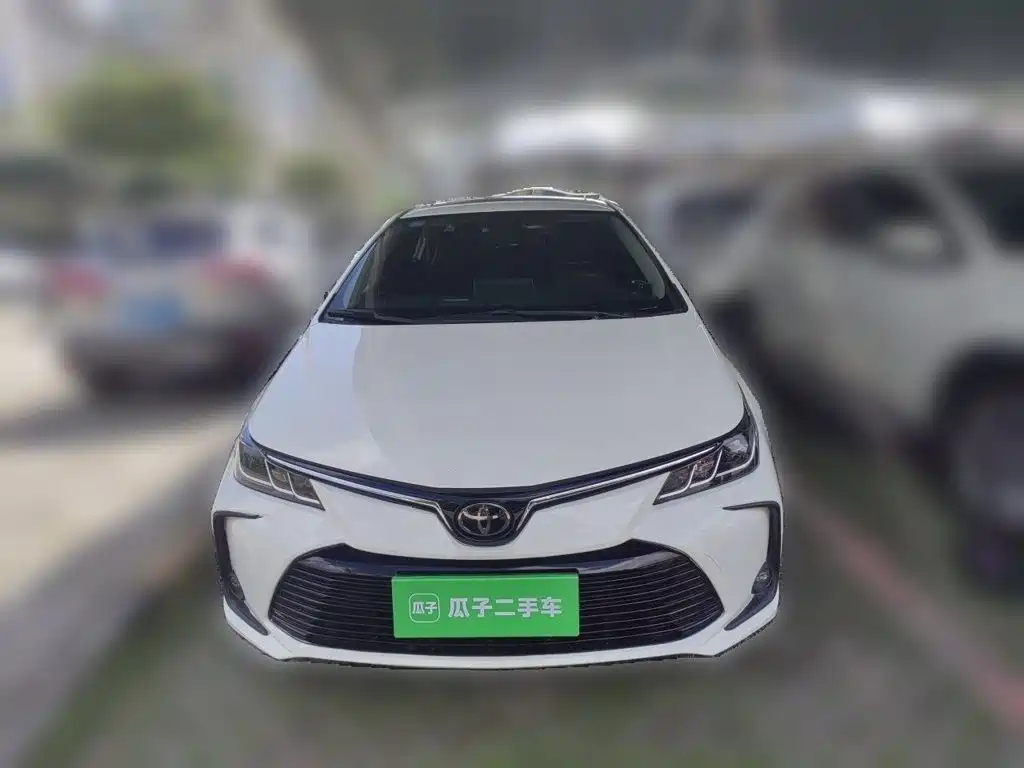 Toyota Corolla 2020 — фото 3