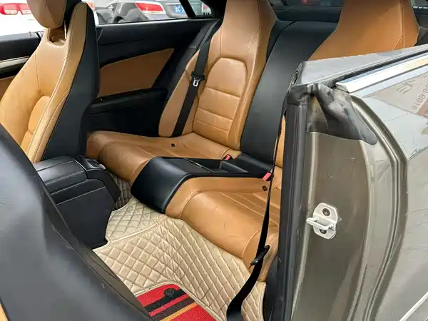 Mercedes-Benz E-Class 2012