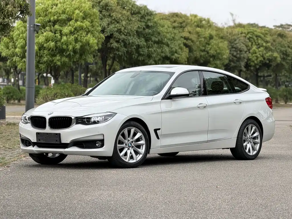 BMW 3 Series GT 2019 — фото 1