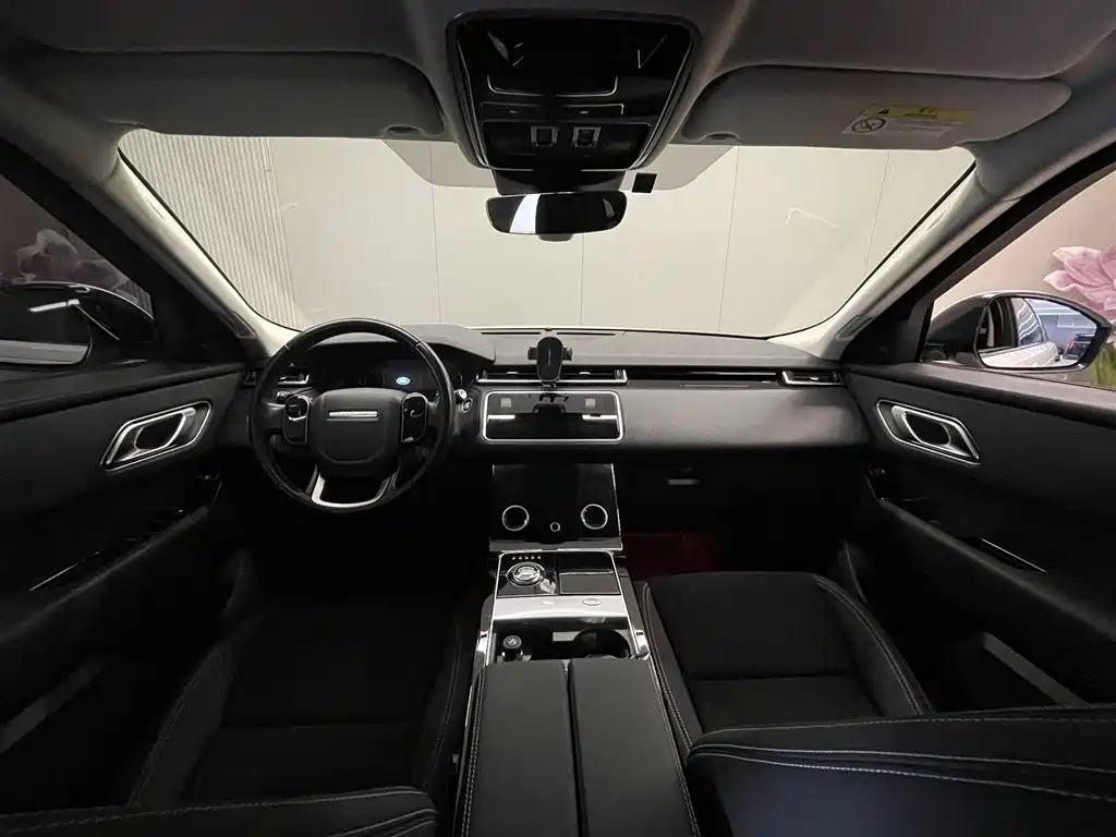 Land Rover Velar 2019 — фото 12