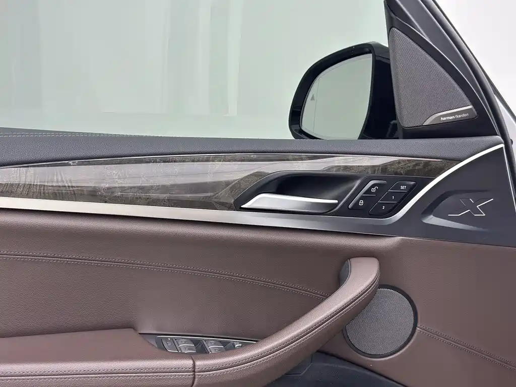 BMW X3 2020 — фото 11