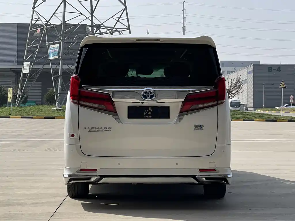 Toyota Alphard 2021 — фото 5