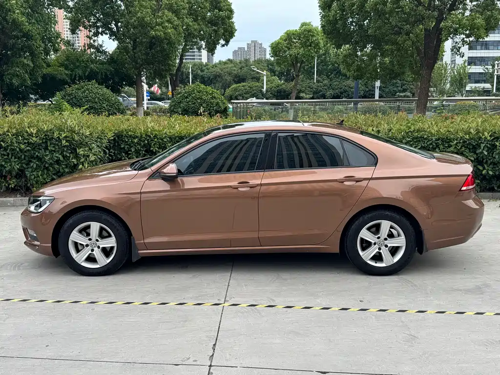 Volkswagen Lamando 2016