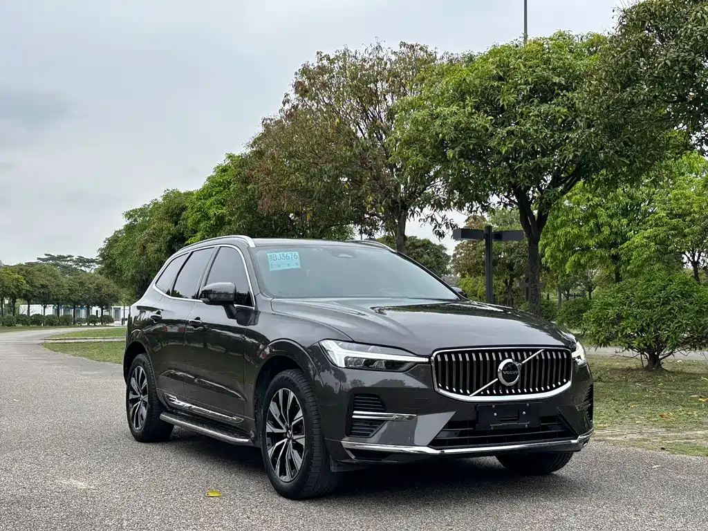 Volvo XC60 2024 — фото 3
